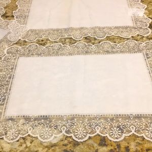 Heritage Lace 6 piece  Prelude Placemats NEW 14” x 19 inches White Lace Beauties